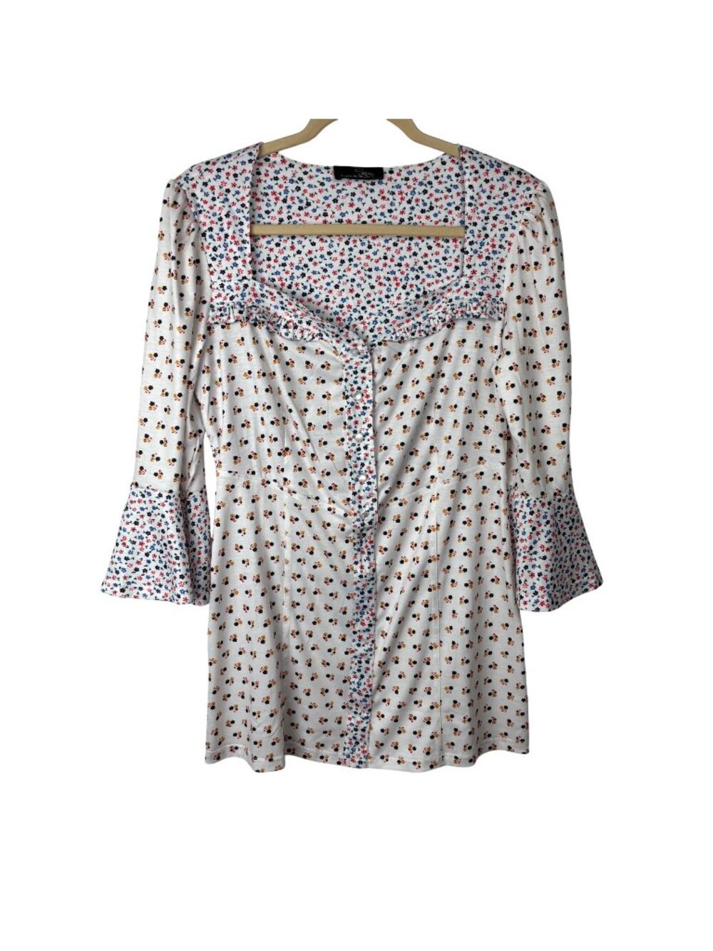 ✨3/$30 Suzanne Betro S Floral Print Bell Sleeve Button-Front Sweetheart Neckline